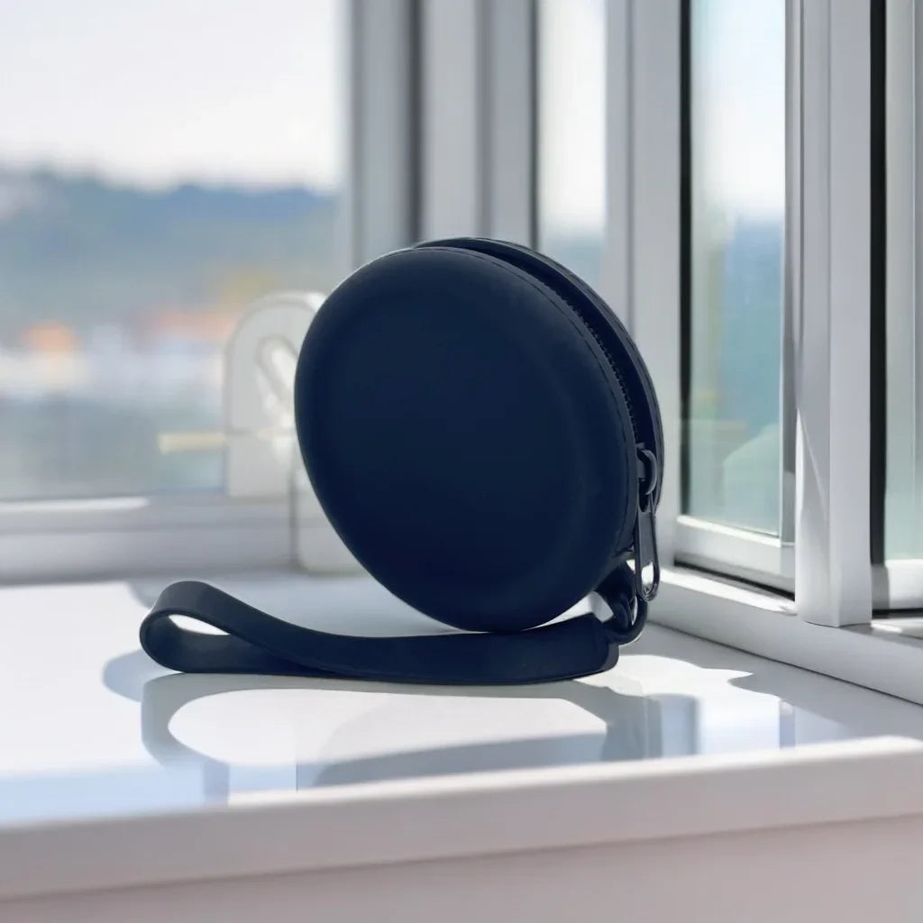 1Pc Silicone Dog Food Bag Outdoor Training Dog Treat Pouch Waterproof